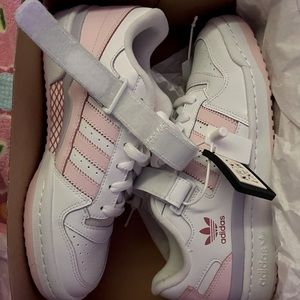 Adidas low forum pink shoes!!